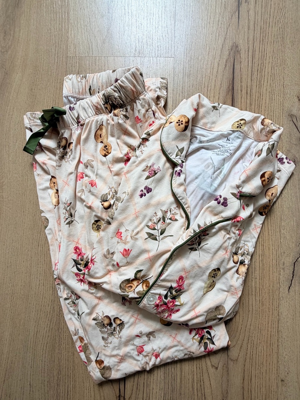 Ladies Fall Floral & Fruit Print Pink Pajama Bottoms